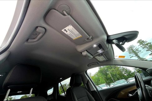 Used 2020 GMC Terrain SLE w/ Driver Convenience Package image 13