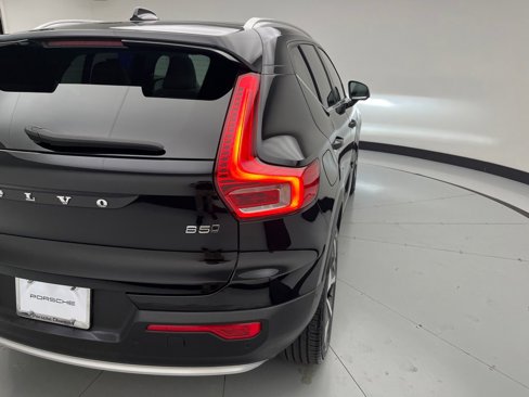 Used 2019 Porsche Macan image 54