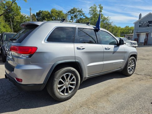 Used 2014 Jeep Grand Cherokee Laredo w/ Quick Order Package 23E image 2