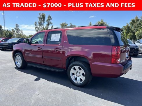 Used 2007 GMC Yukon XL SLT w/ SLT Preferred Equipment Group image 4
