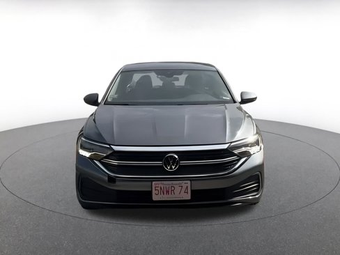 Used 2024 Volkswagen Jetta S image 4