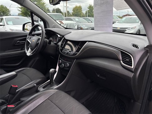Used 2019 Chevrolet Trax LT w/ Redline Edition image 33