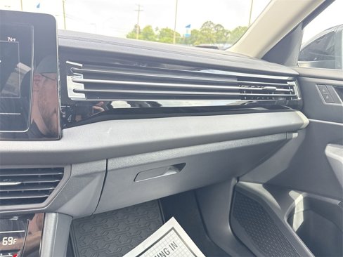 New 2025 Volkswagen Jetta S image 9