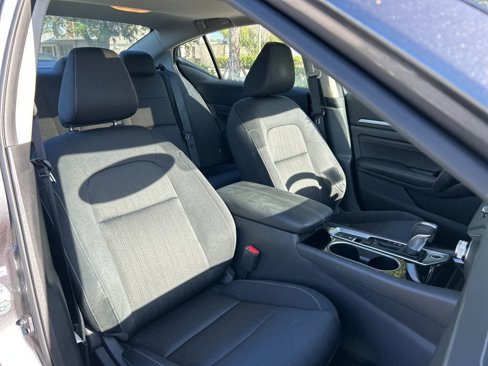 Used 2021 Nissan Altima 2.5 SV image 39