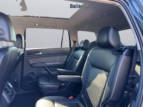 Used 2021 Volkswagen Atlas SE w/ Panoramic Sunroof Package image 13