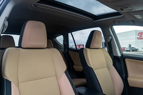 Used 2016 Toyota RAV4 XLE image 13