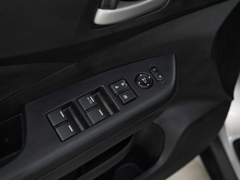 Used 2016 Honda CR-V LX image 18