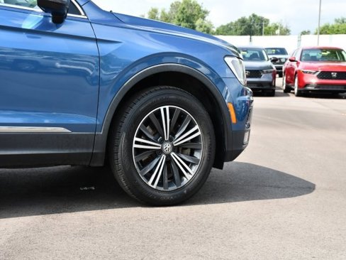 Used 2018 Volkswagen Tiguan SEL image 9