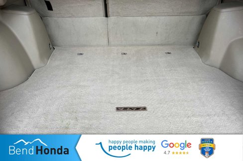 Used 2015 Toyota Venza XLE image 17