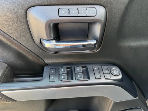 Used 2017 Chevrolet Silverado 1500 LTZ Z71 w/ LTZ Plus Package image 10