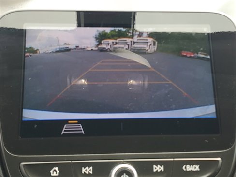 Used 2020 Chevrolet Malibu LT image 24