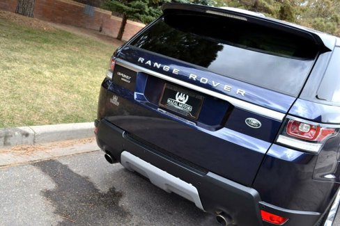Used 2015 Land Rover Range Rover Sport HSE image 12