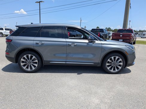 Used 2022 Lincoln Corsair Reserve w/ Elements Package image 3