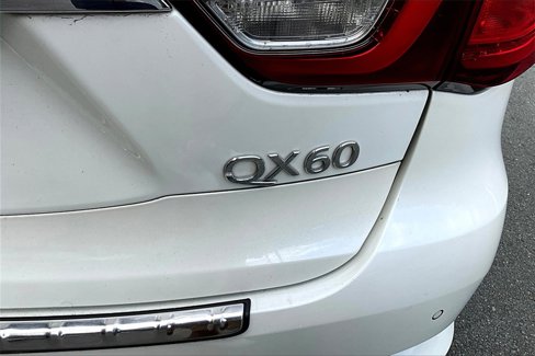 Used 2017 INFINITI QX60 Luxe w/ Deluxe Technology Package image 21