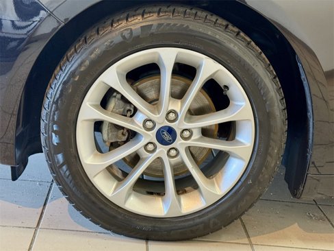 Used 2019 Ford Fusion SEL image 15