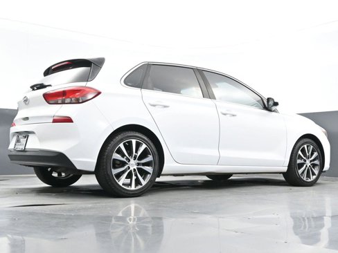 Used 2018 Hyundai Elantra GT image 84