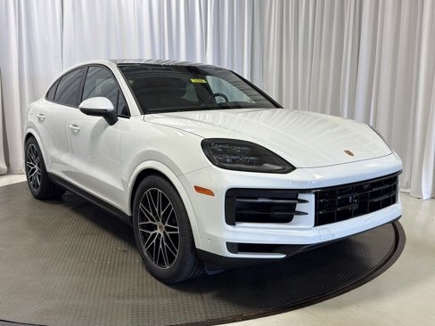 New 2026 Porsche Cayenne Coupe image 37