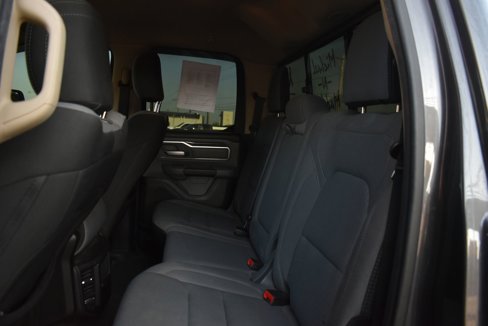 Used 2019 RAM 1500 Big Horn image 14