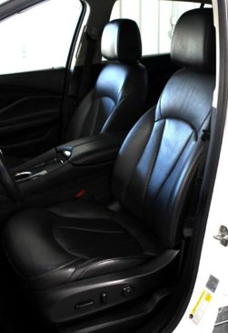 Used 2019 Buick Envision Essence image 17