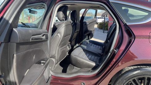 Used 2013 Ford Fusion SE image 19