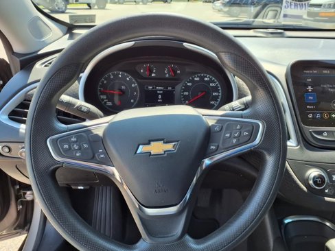 Used 2023 Chevrolet Malibu LT image 18