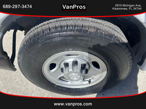 Used 2016 Chevrolet Express 2500 image 17