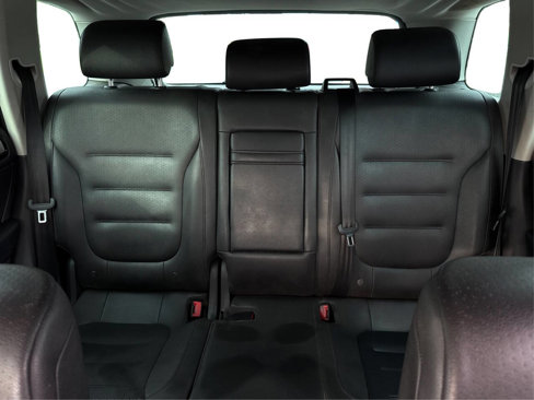 Used 2014 Volkswagen Touareg VR6 image 13