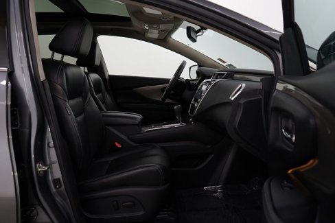 Used 2018 Nissan Murano Platinum image 9