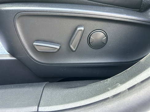 New 2025 Ford Escape ST-Line w/ Tech Pack #1 image 31