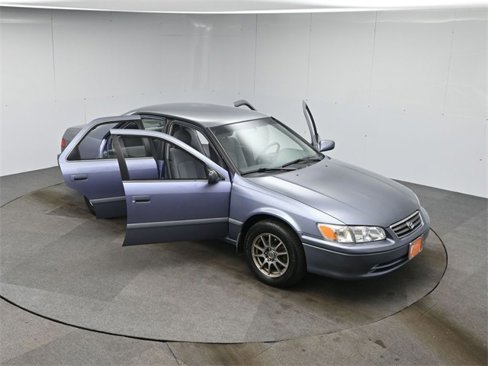 Used 2000 Toyota Camry LE image 49