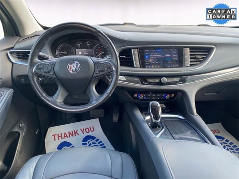 Used 2021 Buick Enclave Premium w/ Sun and Sites Package image 10