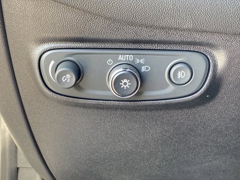 Used 2019 Chevrolet Equinox Premier image 20
