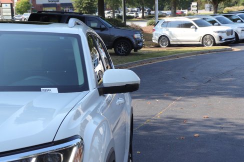 Used 2021 Volkswagen Atlas SEL Premium image 4