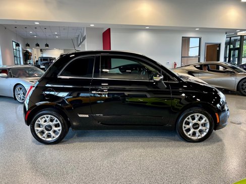 Used 2017 FIAT 500 Lounge image 8