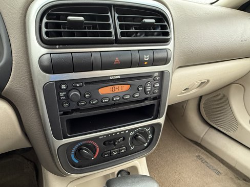 Used 2003 Saturn L-Series L200 w/ Convenience Pkg image 19