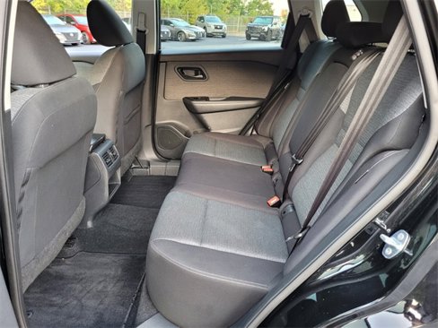 Used 2021 Nissan Rogue S image 10