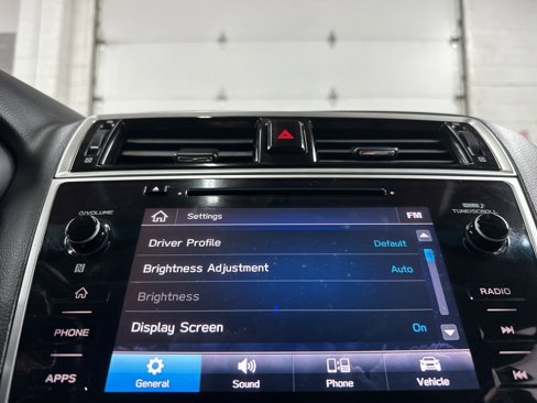 Used 2019 Subaru Outback 2.5i Premium image 32
