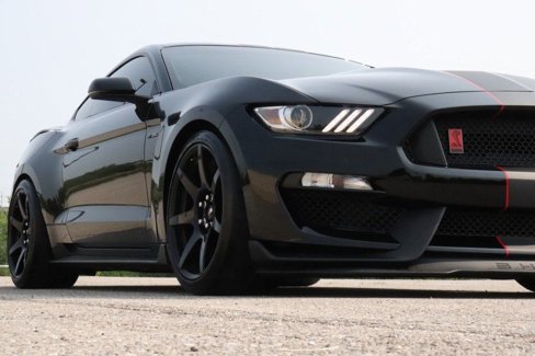 Used 2018 Ford Mustang Shelby GT350R w/ GT350R Equipment Group 920A image 12