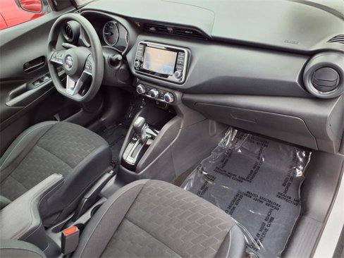 Used 2021 Nissan Kicks S image 25