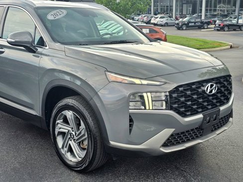 Used 2023 Hyundai Santa Fe SEL image 2