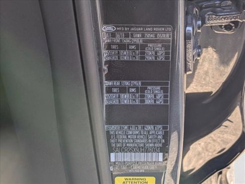 Used 2018 Land Rover Discovery Sport HSE image 26