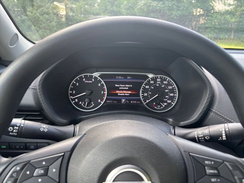 Used 2024 Nissan Sentra SV image 38
