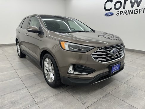 Used 2019 Ford Edge Titanium w/ Equipment Group 301A image 5