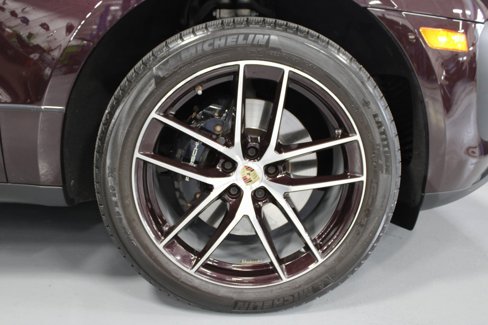 Used 2023 Porsche Macan S image 14