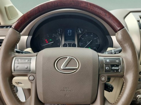 Used 2014 Lexus GX 460 Luxury image 24