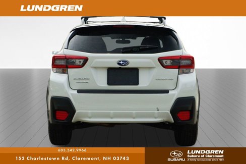 Used 2022 Subaru Crosstrek 2.0i Premium w/ Moonroof Package image 4