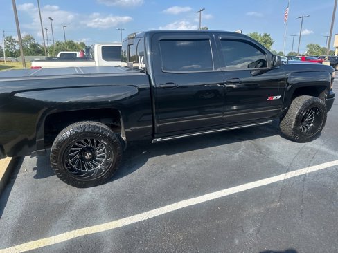 Used 2015 Chevrolet Silverado 1500 LTZ Z71 w/ Midnight Edition image 8