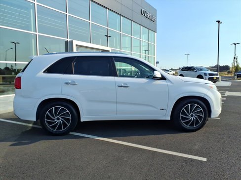 Used 2014 Kia Sorento SX w/ 3rd Row Package image 8