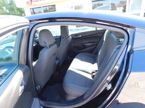 Used 2018 Chevrolet Cruze LS image 20