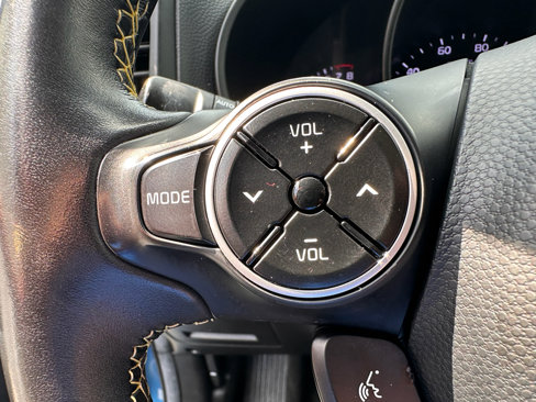Used 2016 Kia Soul + w/ Designer's Package image 12